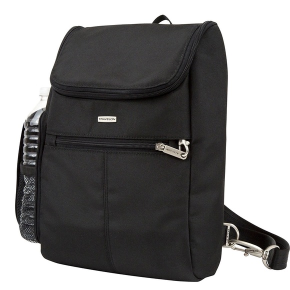 Travelon Handbags - NEW Travelon Classic Convertible Backpack / Shoulder Bag for Traveling Security